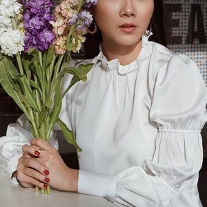 Waverly Grey White Blouse